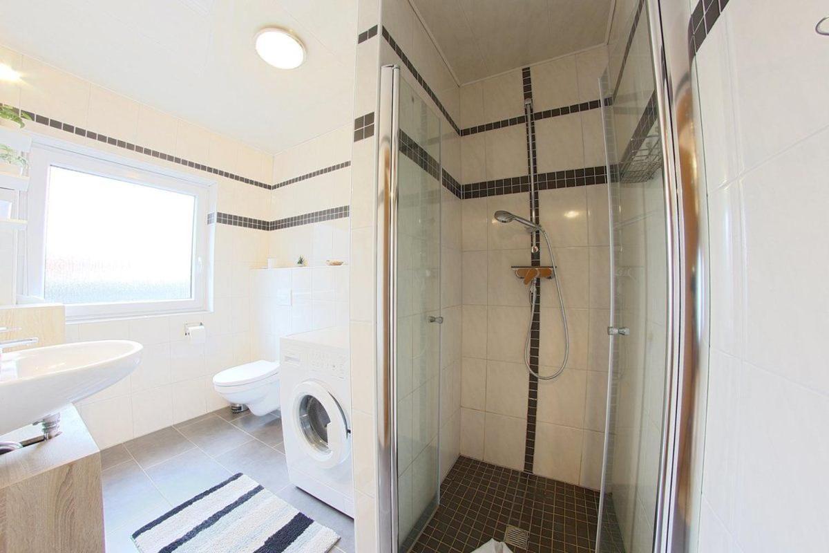 Ferienhaus Lanah Wurster Nordseekuste Esterno foto